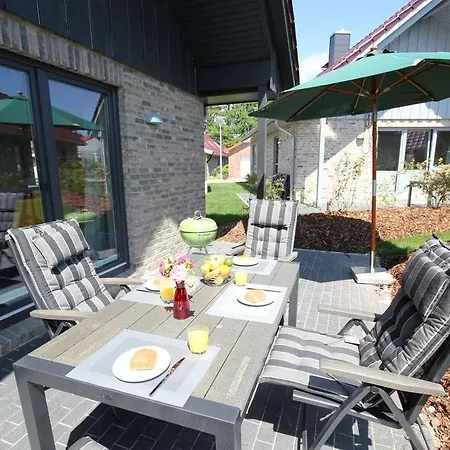 Feriendorf Sudstrand Haus 55 Дом отдыха Нойштадт (Гольштейн)